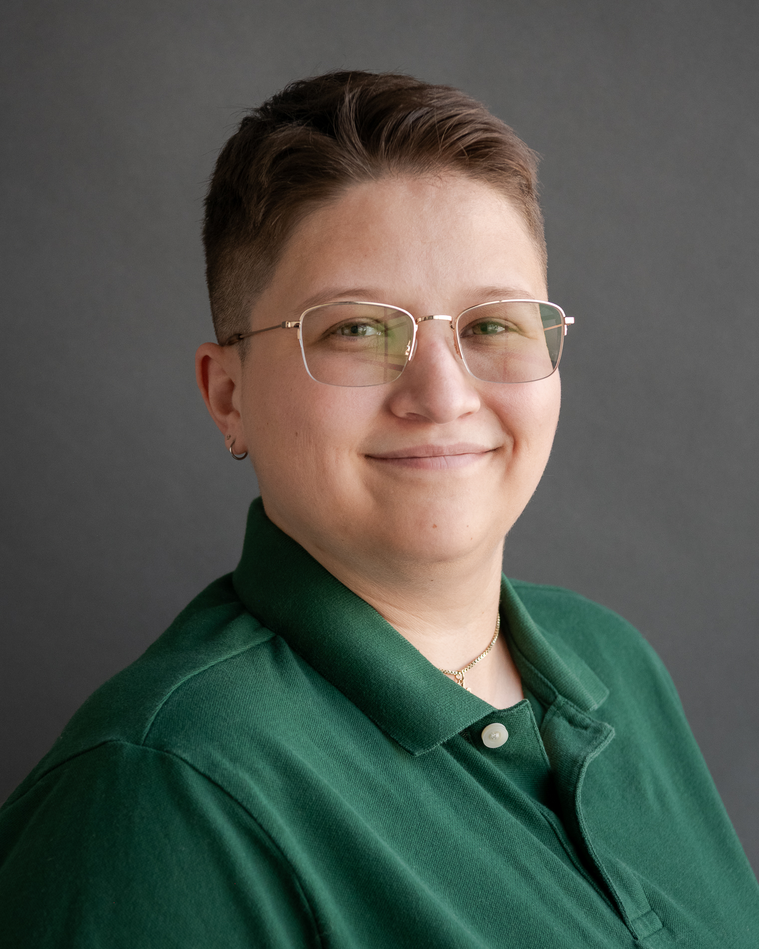 a headshot of Michala Meyer